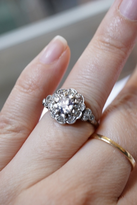 A diamond ring, early 20th century